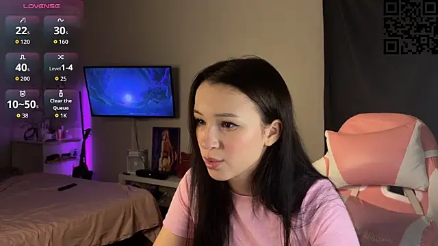 ella simons online show from November 15, 2025, 12:14 am