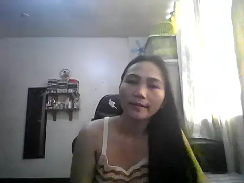 Snapshot of Sexytummy26 chatting on November 14, 2025, 2:37 am Sexytummy26 online show from November 14, 2025, 2:37 am