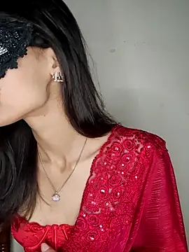 Snapshot of Hottie_hania chatting on February 17, 2026, 5:32 pm Hottie hania online show from February 17, 2026, 5:32 pm