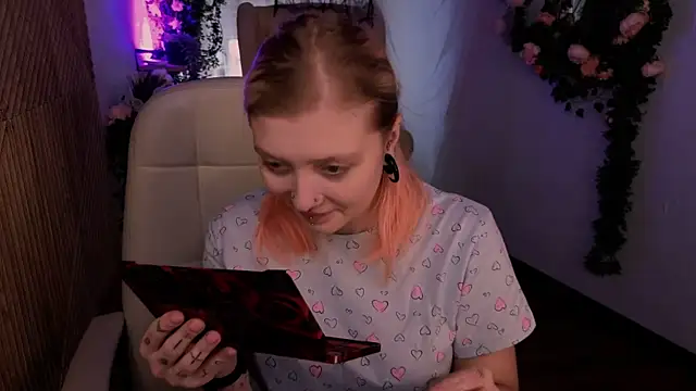 Kiki shay online show from November 3, 2025, 1:15 pm