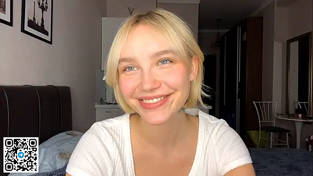 Snapshot of MelodyImam chatting on October 24, 2025, 4:50 pm MelodyImam online show from October 24, 2025, 4:50 pm