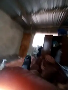 loVbRo1 online show from November 18, 2025, 5:33 am