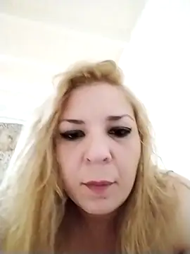 Snapshot of Shakyy6767 chatting on November 8, 2025, 9:02 am Shakyy6767 online show from November 8, 2025, 9:02 am