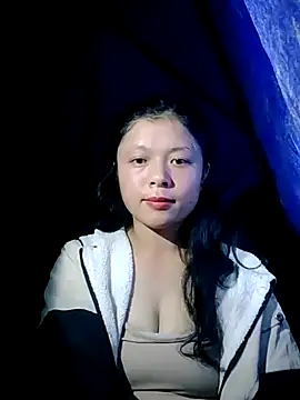 lisa-bae00 online show from November 4, 2025, 10:30 am