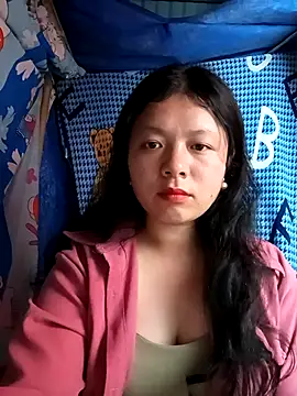 lisa-bae00 online show from March 4, 2026, 12:24 pm