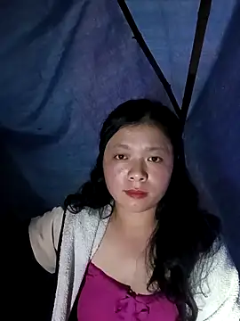 lisa-bae00 online show from November 14, 2025, 10:19 am