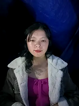 lisa-bae00 online show from November 13, 2025, 10:13 pm