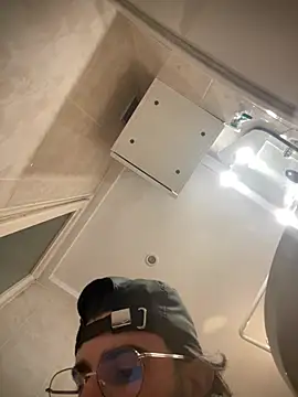 Paapii1098 online show from February 11, 2026, 7:58 pm