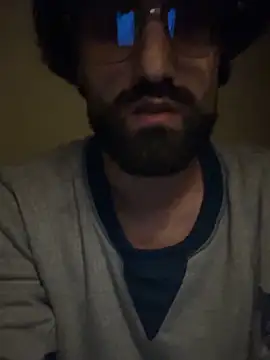 Snapshot of Paapii1098 chatting on November 15, 2025, 4:27 am Paapii1098 online show from November 15, 2025, 4:27 am