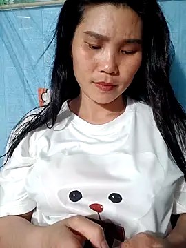 Bear bear0 online show from May 7, 2026, 2:42 pm