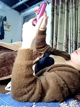 Family-Lovee online show from December 15, 2025, 3:45 am