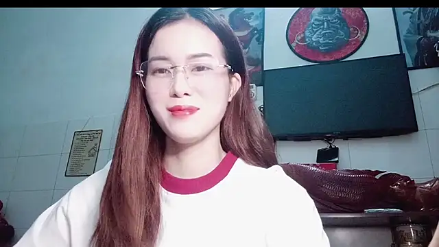 Snapshot of Family-Lovee chatting on June 14, 2026, 6:20 pm Family-Lovee online show from June 14, 2026, 6:20 pm