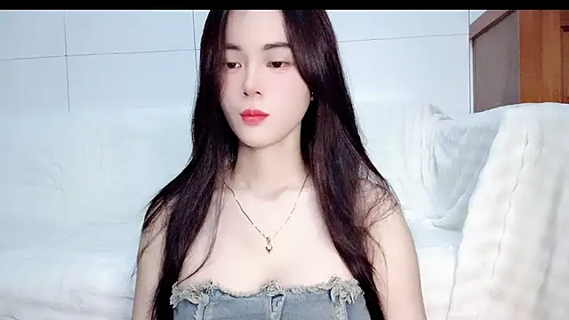 Family-Lovee online show from July 16, 2026, 6:27 pm
