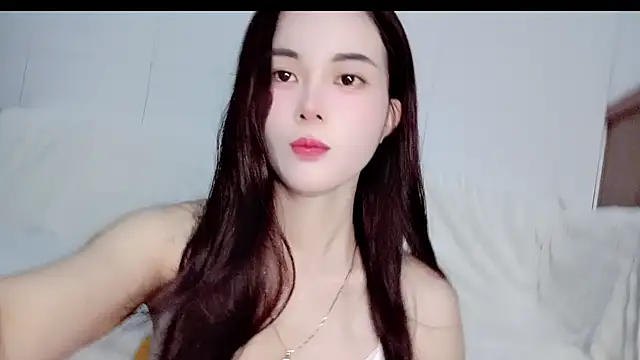 Family-Lovee online show from July 12, 2026, 8:20 pm