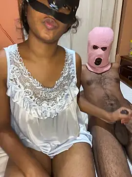 couplesexroom online show from January 13, 2026, 6:12 pm