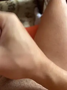 Snapshot of iCum_uCum chatting on March 26, 2026, 6:44 am iCum uCum online show from March 26, 2026, 6:44 am