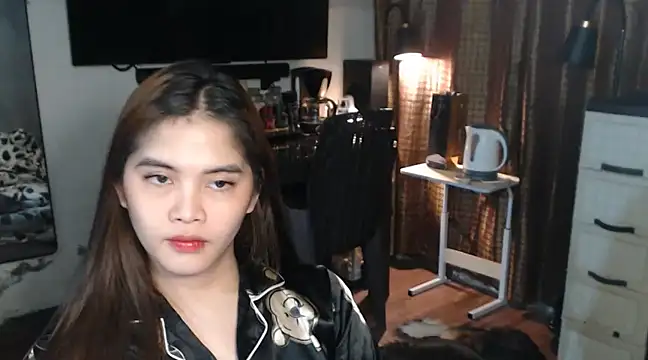 SeductiveTsDoll online show from March 19, 2025, 5:52 am