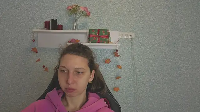 CuteEllii online show from January 10, 2026, 5:14 am