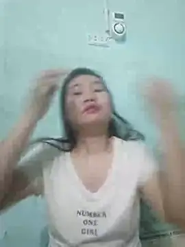  LAN  online show from November 29, 2025, 11:49 pm