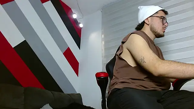 Zac Golden online show from February 1, 2026, 11:41 am