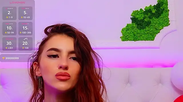 Snapshot of ElisaCharm chatting on February 15, 2026, 5:19 am ElisaCharm online show from February 15, 2026, 5:19 am