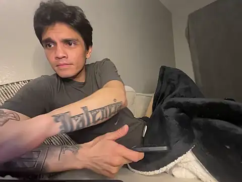 Orlando702xh online show from October 26, 2025, 6:58 am