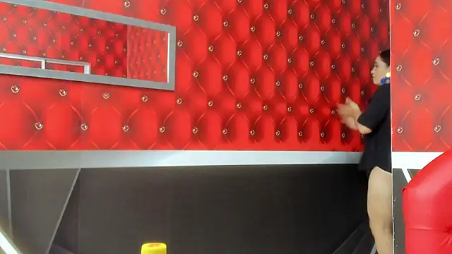 Bianca Millf online show from February 20, 2026, 3:58 am