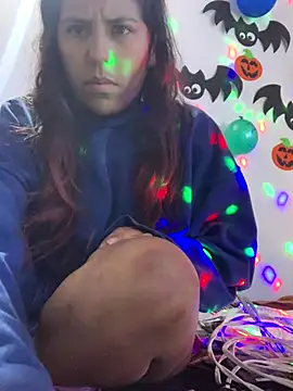 Snapshot of TifannyKitty__ chatting on October 20, 2025, 1:55 pm TifannyKitty online show from October 20, 2025, 1:55 pm