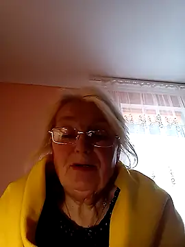 Snapshot of AmyLove353 chatting on November 21, 2025, 12:37 pm AmyLove353 online show from November 21, 2025, 12:37 pm