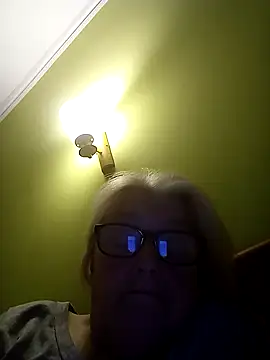 AmyLove353 online show from February 16, 2026, 11:24 pm