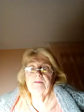 Snapshot of AmyLove353 chatting on November 8, 2025, 9:07 pm AmyLove353 online show from November 8, 2025, 9:07 pm