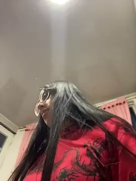 Snapshot of Violeet-Smith chatting on November 4, 2025, 2:48 am Violeet-Smith online show from November 4, 2025, 2:48 am