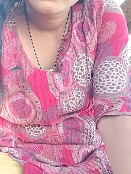 Snapshot of Ankitahot1993 chatting on April 6, 2026, 8:15 am Ankitahot1993 online show from April 6, 2026, 8:15 am