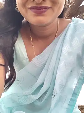 Snapshot of Ankitahot1993 chatting on April 11, 2026, 8:51 am Ankitahot1993 online show from April 11, 2026, 8:51 am