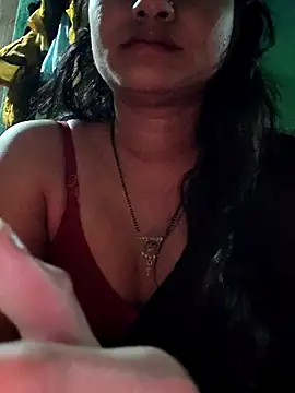 Snapshot of Ankitahot1993 chatting on April 7, 2026, 12:23 am Ankitahot1993 online show from April 7, 2026, 12:23 am