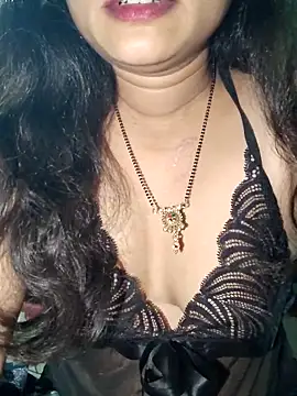 Snapshot of Ankitahot1993 chatting on April 4, 2026, 3:51 pm Ankitahot1993 online show from April 4, 2026, 3:51 pm