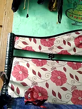 Snapshot of Ankitahot1993 chatting on April 1, 2026, 2:13 am Ankitahot1993 online show from April 1, 2026, 2:13 am