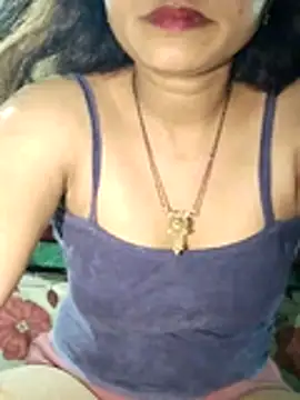 Snapshot of Ankitahot1993 chatting on April 1, 2026, 3:53 pm Ankitahot1993 online show from April 1, 2026, 3:53 pm