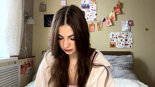 Snapshot of TheRealAnna chatting on October 26, 2025, 11:21 am TheRealAnna online show from October 26, 2025, 11:21 am