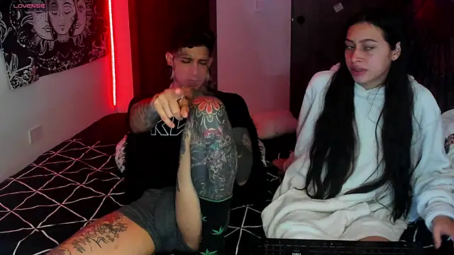 cleoo jhonny online show from November 18, 2025, 9:56 am