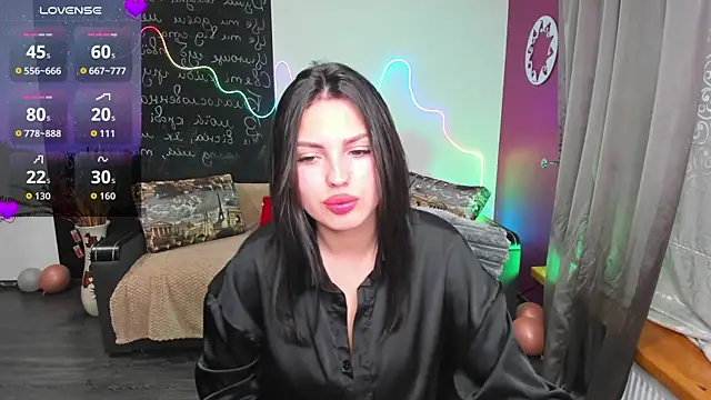 KittyShenson online show from May 20, 2026, 5:43 pm
