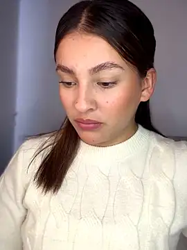 Talia Bonet online show from November 25, 2025, 1:44 pm