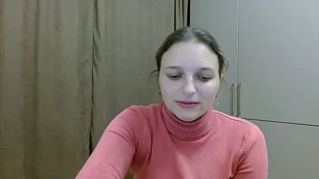 Snapshot of ElisSky301 chatting on October 31, 2025, 9:54 pm ElisSky301 online show from October 31, 2025, 9:54 pm