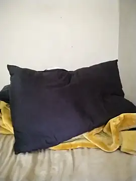 Snapshot of blackdicklusky101 chatting on February 6, 2026, 7:37 am blackdicklusky101 online show from February 6, 2026, 7:37 am