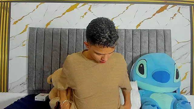 Snapshot of jeff_walker1 chatting on March 18, 2026, 7:04 pm jeff walker1 online show from March 18, 2026, 7:04 pm