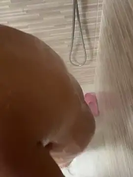 Snapshot of gatitalocahot chatting on April 14, 2026, 8:25 pm gatitalocahot online show from April 14, 2026, 8:25 pm