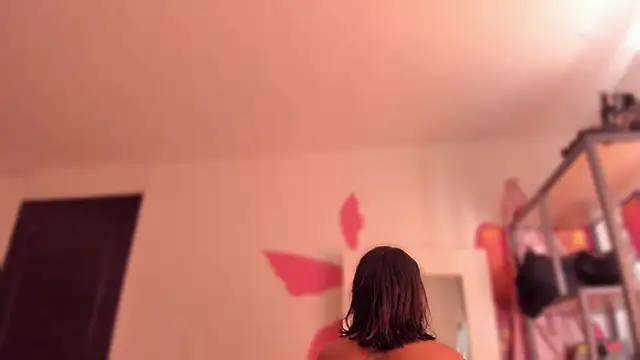 YariRose online show from March 26, 2026, 2:15 pm