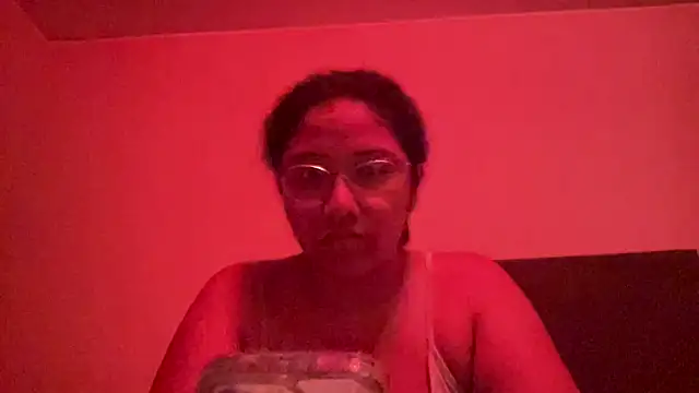 Kmiii21 online show from May 8, 2026, 6:28 am