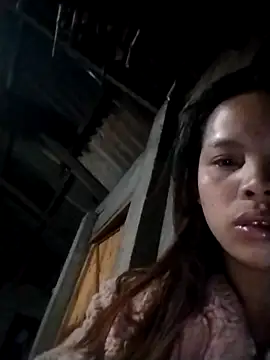 Snapshot of rickkis2k chatting on February 19, 2026, 10:18 pm rickkis2k online show from February 19, 2026, 10:18 pm