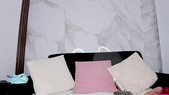 Snapshot of Cleopatriagad chatting on April 2, 2026, 1:35 am Cleopatriagad online show from April 2, 2026, 1:35 am